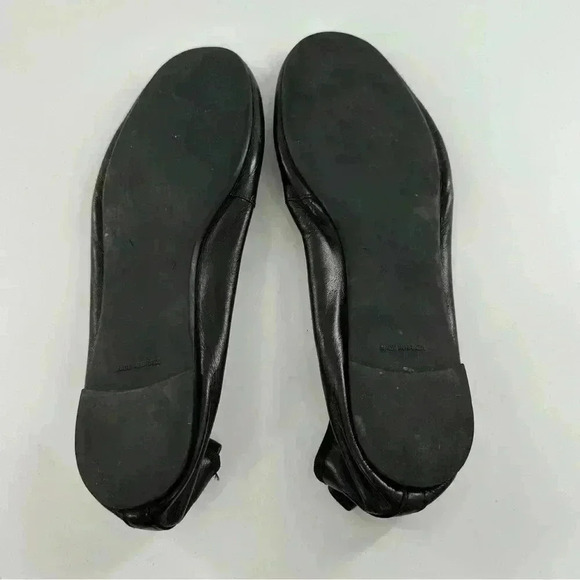 Gap womens flats size 7 black leather balletcore